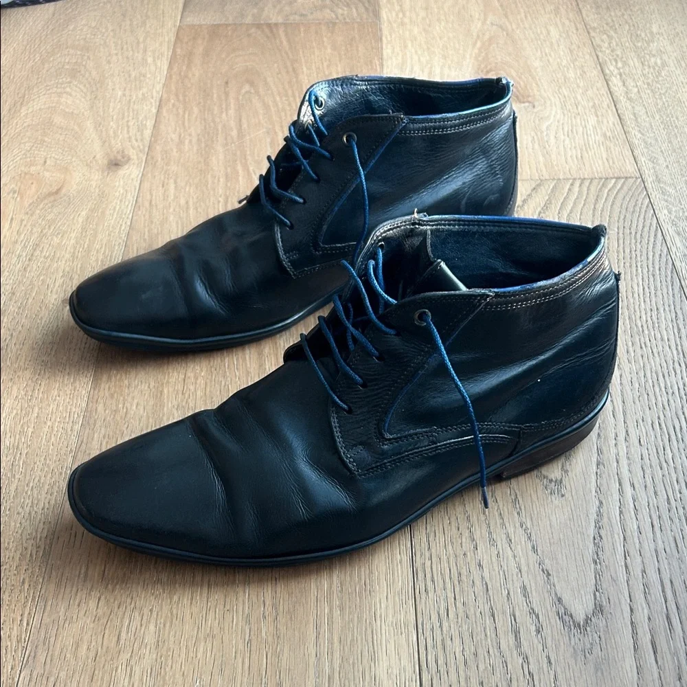 Italian Black Leather low boots